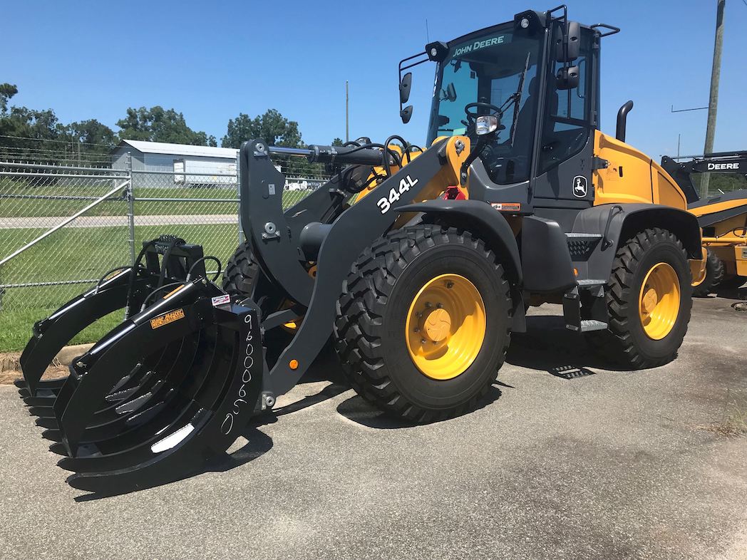 John Deere Equipment Rental Tractor, Construction AgPro